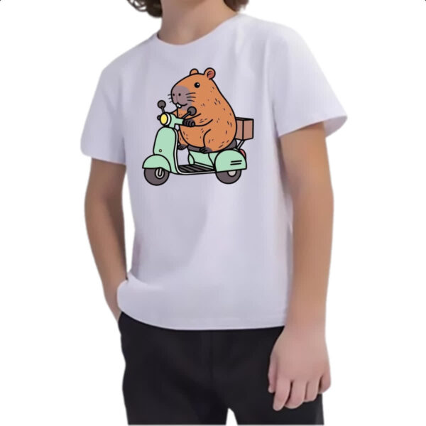Camiseta Infanto Juvenil Capivara na lambreta - Imagem 2