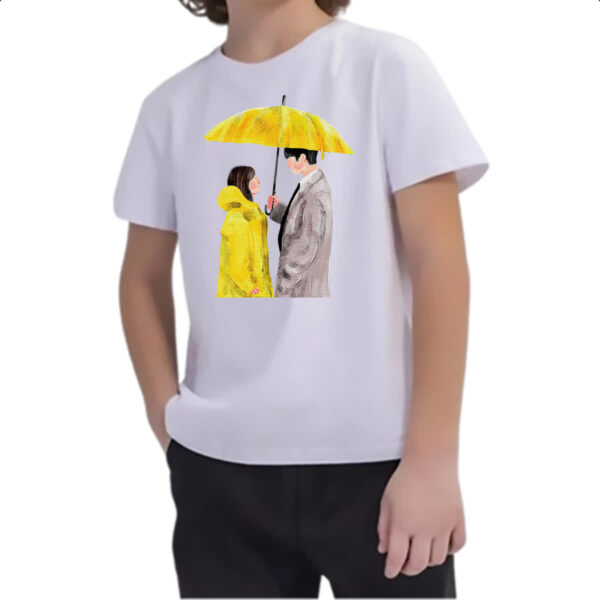 Camiseta Infanto Juvenil Casal Dorama Guarda Chuva - Imagem 2