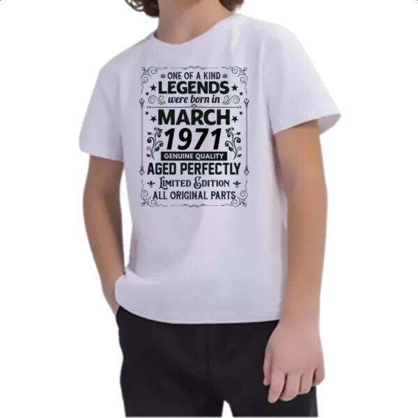 Camiseta Infanto Juvenil Legends Were Born MAR-1971 - Imagem 2