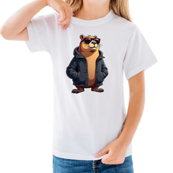 Camiseta Infanto Juvenil Capivara de Jaqueta e Oculos - Imagem 3
