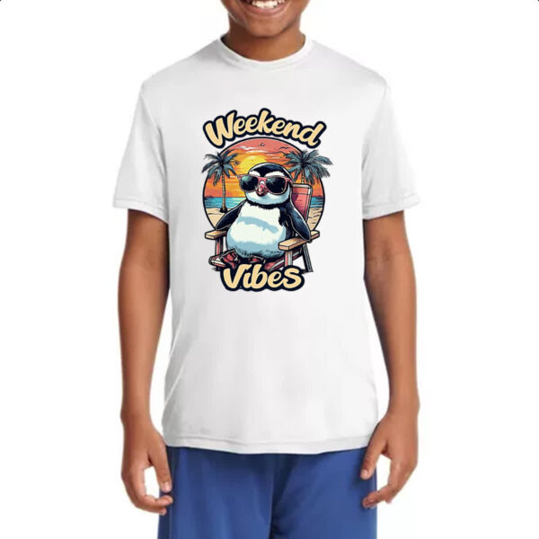 Camiseta Infanto Juvenil Pinguim Weekend Vibes - Imagem 4