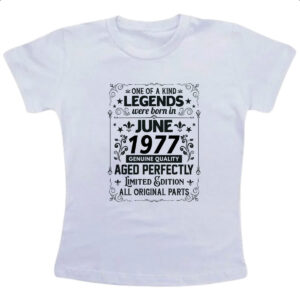 Camiseta Infanto Juvenil Legends Were Born JUN-1977