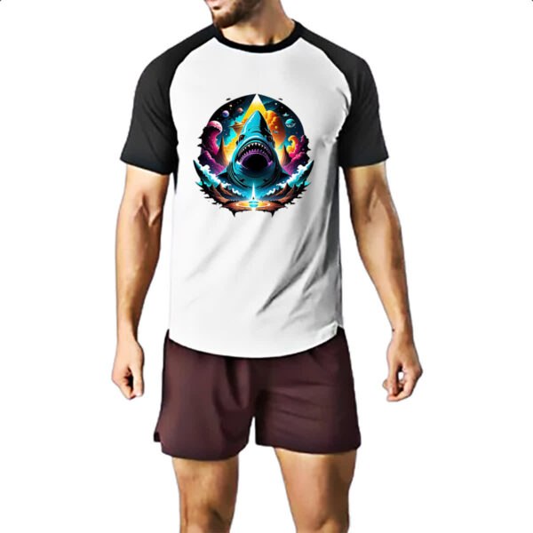 Camiseta Raglan Tubarao nebulosa - Imagem 2