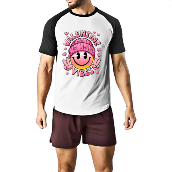 Camiseta Raglan Valentine vibes - Imagem 2