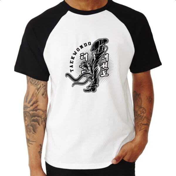 Camiseta Raglan Taekwondo Kick - Imagem 3
