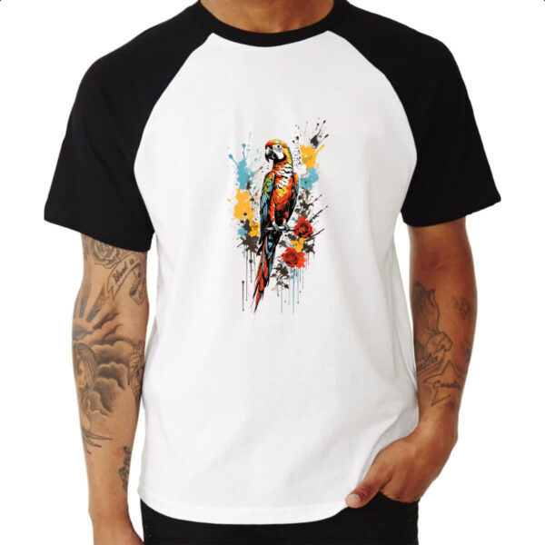 Camiseta Raglan Arara splash art - Imagem 3