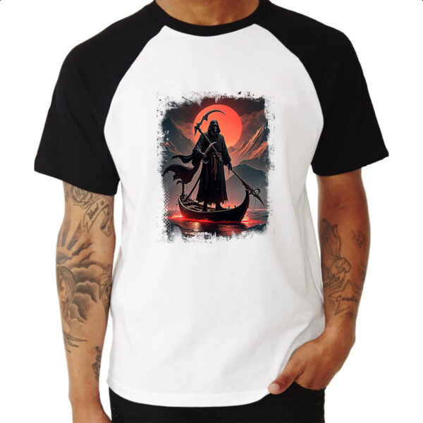 Camiseta Raglan Grim Reaper no barco - Imagem 3