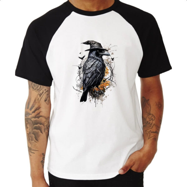 Camiseta Raglan Mago corvo - Imagem 3