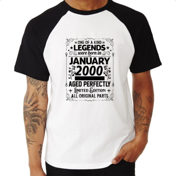 Camiseta Raglan Legends Were Born JAN-2000 - Imagem 3
