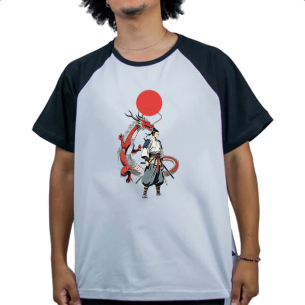 Camiseta Raglan Samurai Dragao sol nascente - Imagem 4