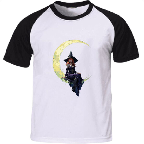 Camiseta Raglan Bruxa sentada na lua minguante