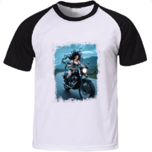 Camiseta Raglan Medusa andando de moto