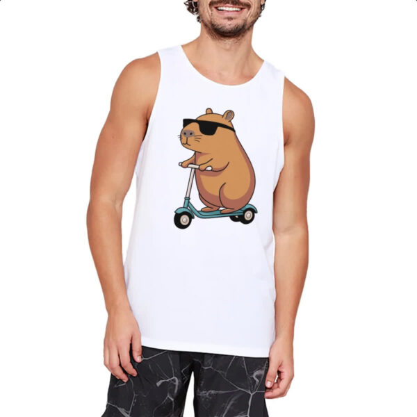 Camiseta Regata Capivara no patinete - Imagem 2