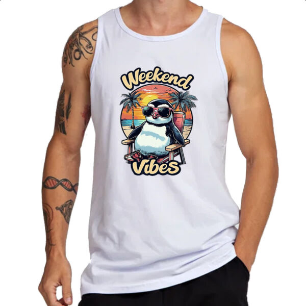 Camiseta Regata Pinguim Weekend Vibes - Imagem 3