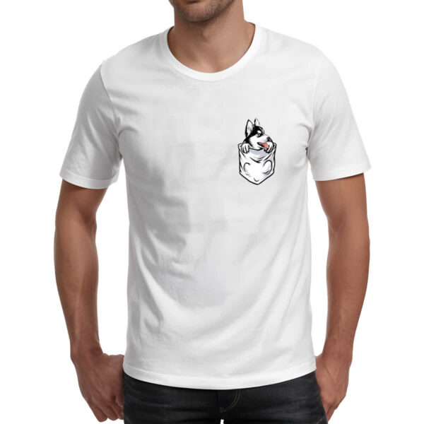 Camiseta Unissex Cachorro Husk no bolso - Imagem 2