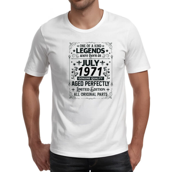Camiseta Unissex Legends Were Born JUL-1971 - Imagem 2