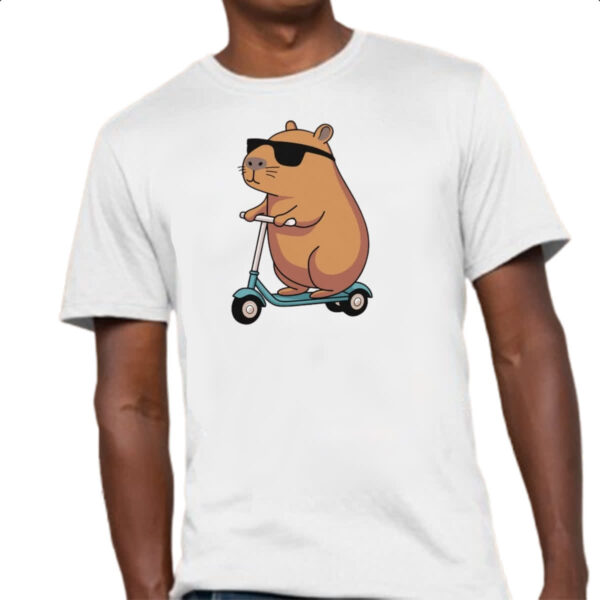 Camiseta Unissex Capivara no patinete - Imagem 4