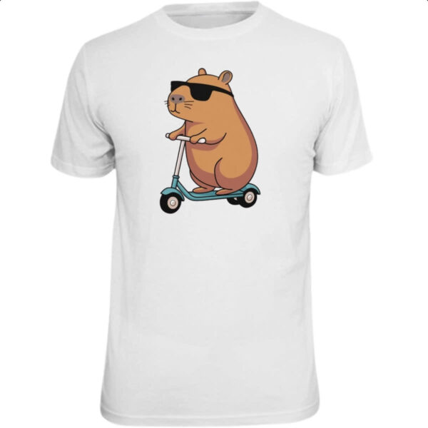 Camiseta Unissex Capivara no patinete