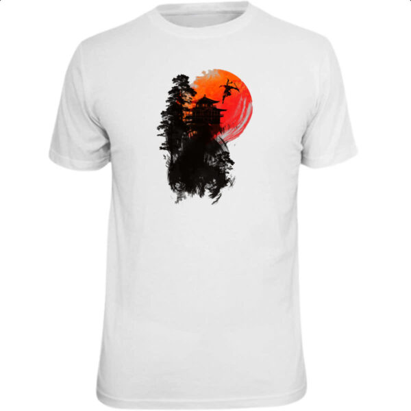 Camiseta Unissex Ninja sob a lua de sangue