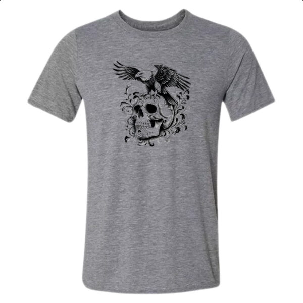 Camiseta Cinza Aguia Pousada na Caveira