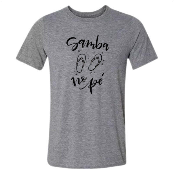 Camiseta Cinza Samba no pe