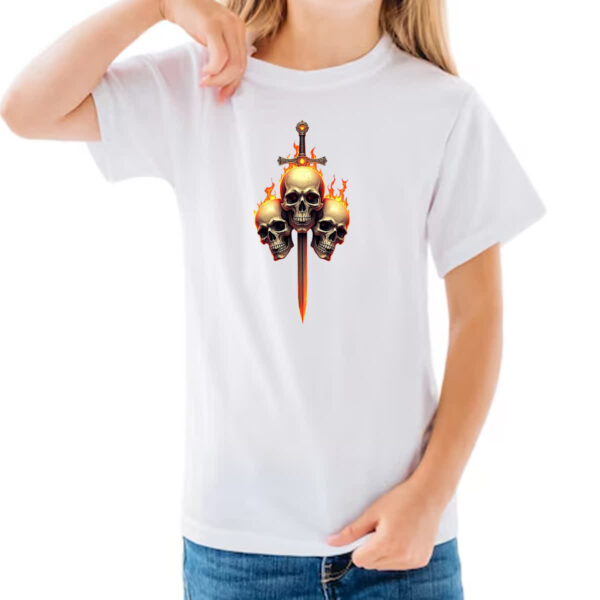 Camiseta Infanto Juvenil Espada das tres caveiras - Imagem 3