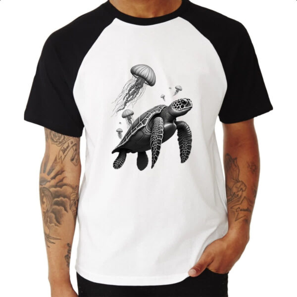 Camiseta Raglan Tartaruga Marinha e Aguas vivas - Imagem 3
