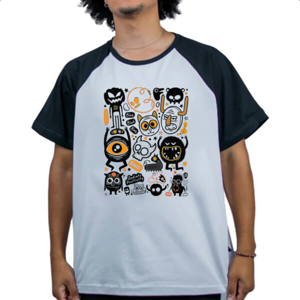 Camiseta Raglan We all have monsters within - Imagem 4
