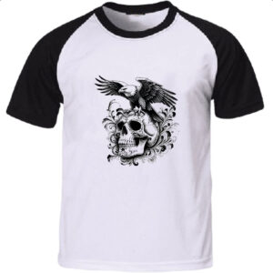 Camiseta Raglan Aguia Pousada na Caveira