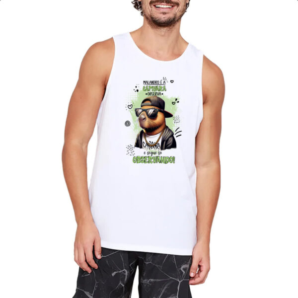 Camiseta Regata Capivara observando - Imagem 2