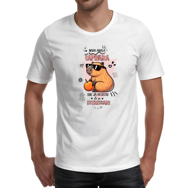 Camiseta Unissex Capivara nada abala - Imagem 2