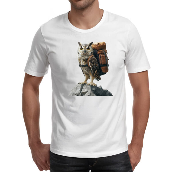 Camiseta Unissex Coruja aventureira - Imagem 2