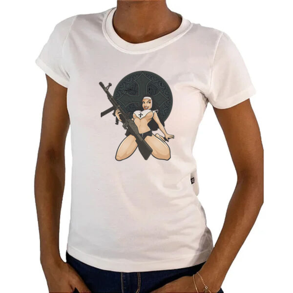 Camiseta Baby Look Freira Guerrilheira - Imagem 4