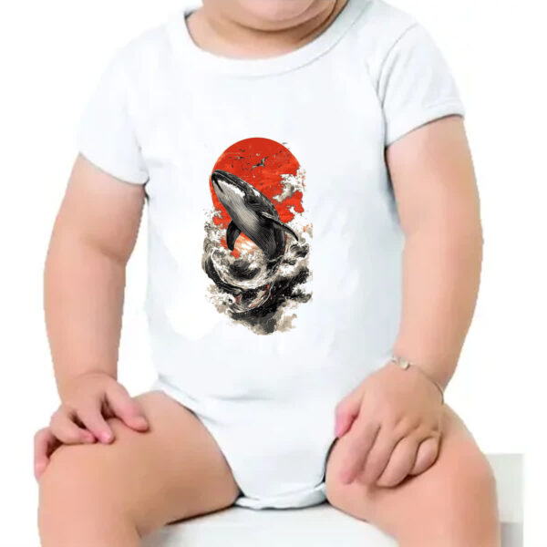 Body infantil Baleia sunset japan - Imagem 4