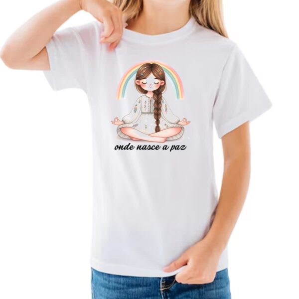 Camiseta Infanto Juvenil Yoga onde nasce a paz - Imagem 3