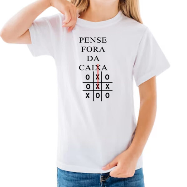 Camiseta Infanto Juvenil Pense fora da caixa jogo da velha - Imagem 3