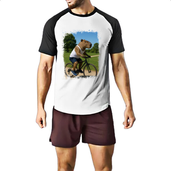 Camiseta Raglan Capivara de bicicleta - Imagem 2