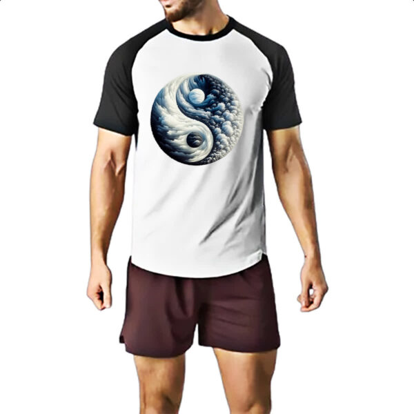 Camiseta Raglan Yin Yang Nuvens - Imagem 2