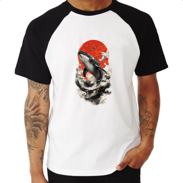 Camiseta Raglan Baleia sunset japan - Imagem 3