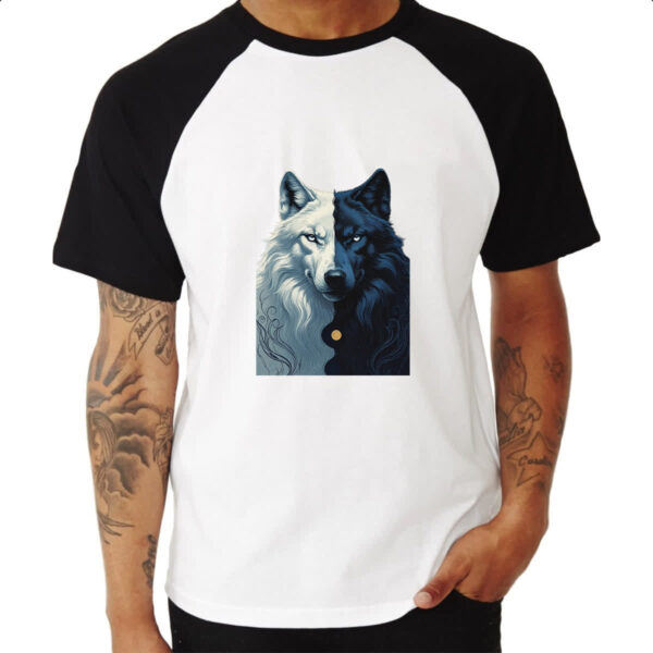Camiseta Raglan Lobo Yin-yang - Imagem 3