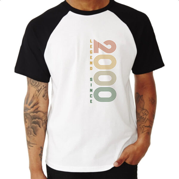 Camiseta Raglan Legend Since 2000 - Imagem 3