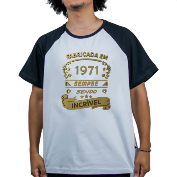 Camiseta Raglan Fabricada em 1971 sendo incrivel - Imagem 4