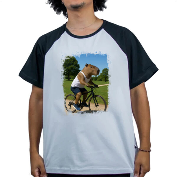 Camiseta Raglan Capivara de bicicleta - Imagem 4