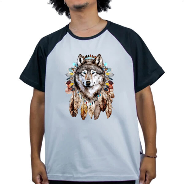 Camiseta Raglan Lobo Nativo Americano - Imagem 4