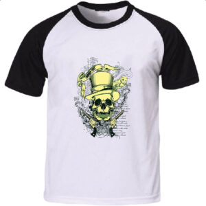 Camiseta Raglan Caveira e revolveres