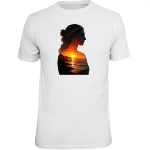 Camiseta Unissex Silhueta mulher sunset