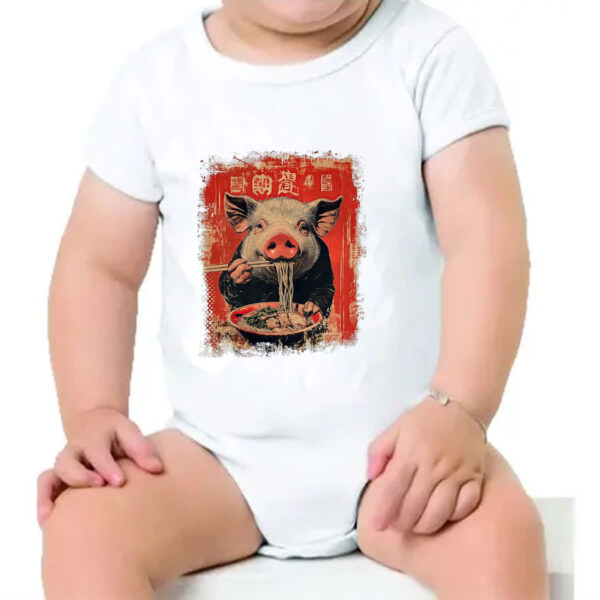 Body infantil Porco comendo Lamen - Imagem 4