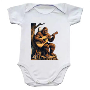 Body infantil Pe grande tocando violao