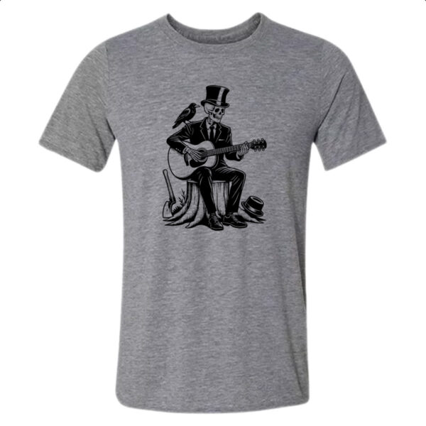 Camiseta Cinza Esqueleto tocando violao