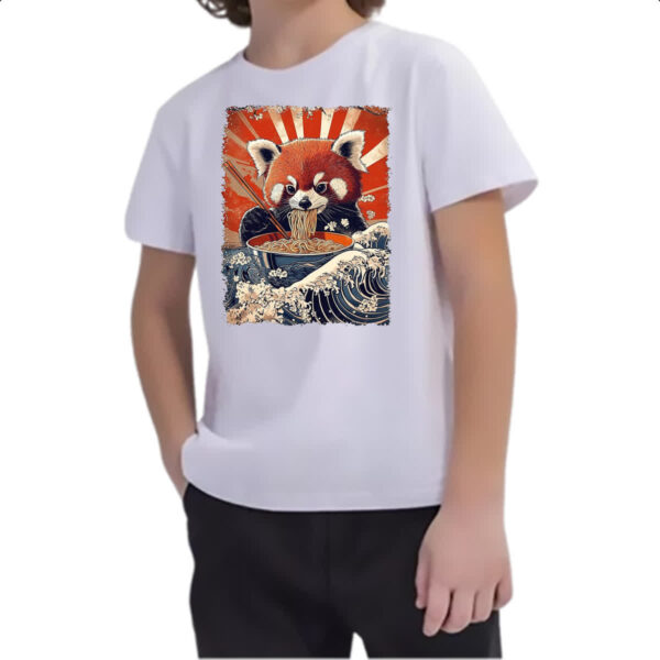 Camiseta Infanto Juvenil Panda vermelho comendo Lamen - Imagem 2